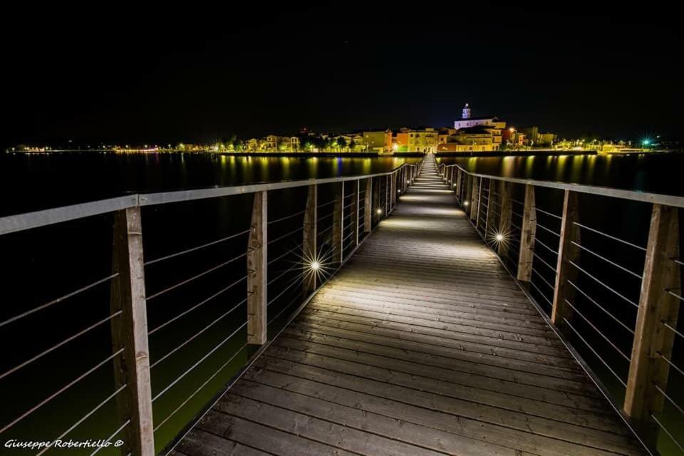 Appartamento Vista Lago Panorama Lesina Esterno foto